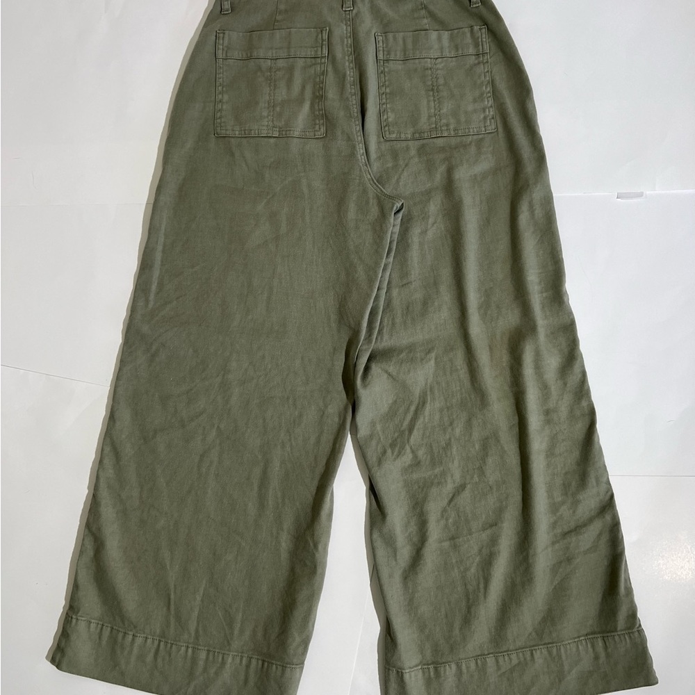 Evereve Joelle Stretch Linen Olive Wide-Leg Crop Pants - Picture 10 of 15